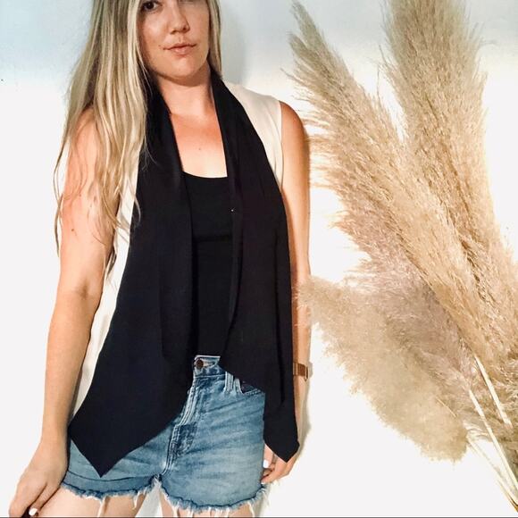 Haute Hippie Cream Black Silk Tank Tuxedo Vest Top Draped VNeck Button Blouse M - Picture 2 of 8